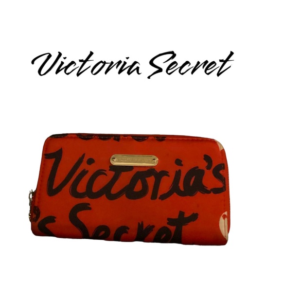 Victoria Secret Wallet - Picture 1 of 6